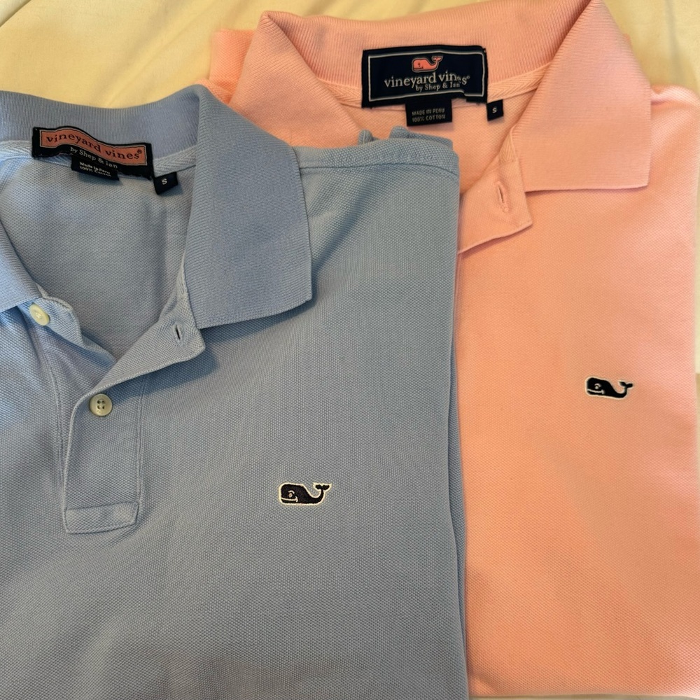 Vineyard Vines Men’s Small Polo lot of 2! Pink and Light Blue!